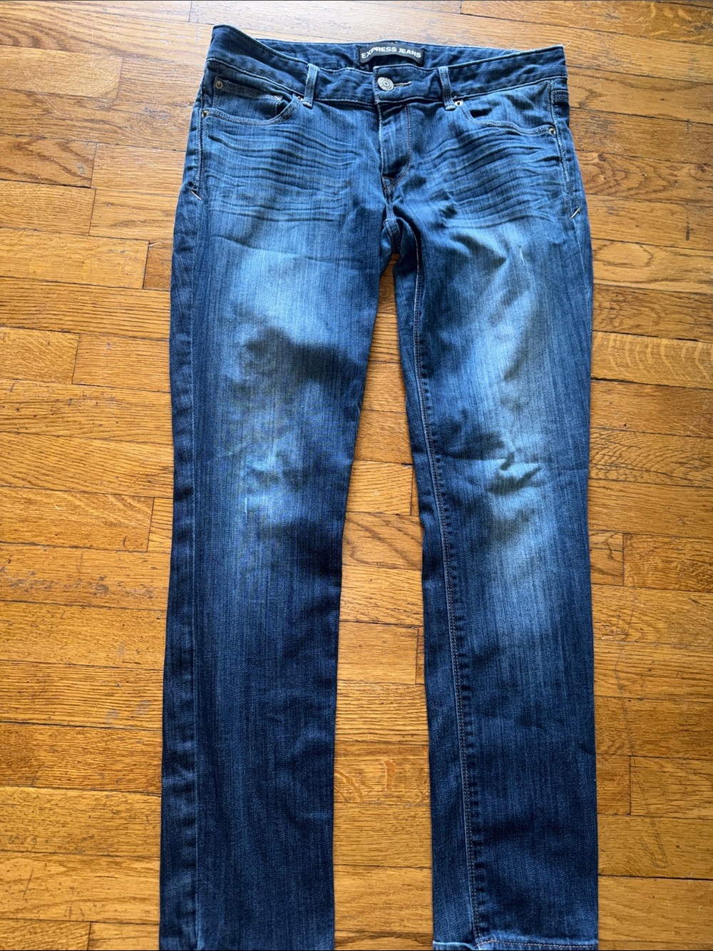 Express Women's Blue Washed Straight-Leg Jeans